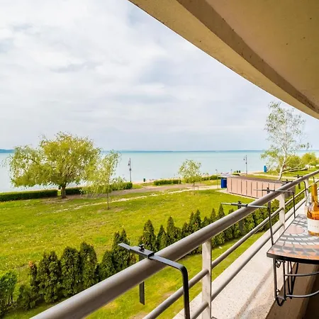 Myflat Club 218 D1-1 Wellness Apartment Siofok Exterior photo